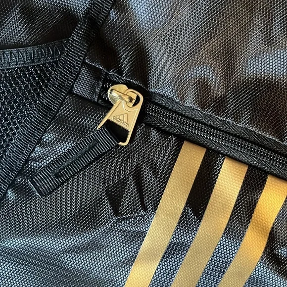 ᴀᴅɪᴅᴀꜱ ᴀʟʟɪᴀɴᴄᴇ ɪɪ ꜱᴀᴄᴋᴘᴀᴄᴋ - Picture 5 of 5